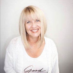 Meet your Posher, Leigh ann